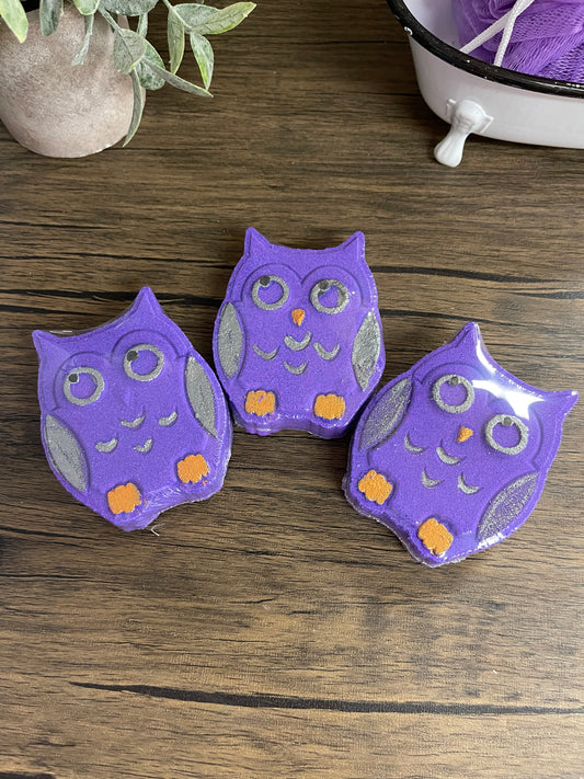 Owl Bath Bomb Midnight Peony